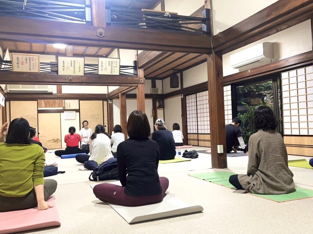 円光寺ヨガ